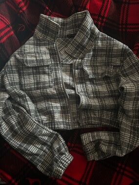 Gray Plaid Cropped Zip-Up Women's Sweater